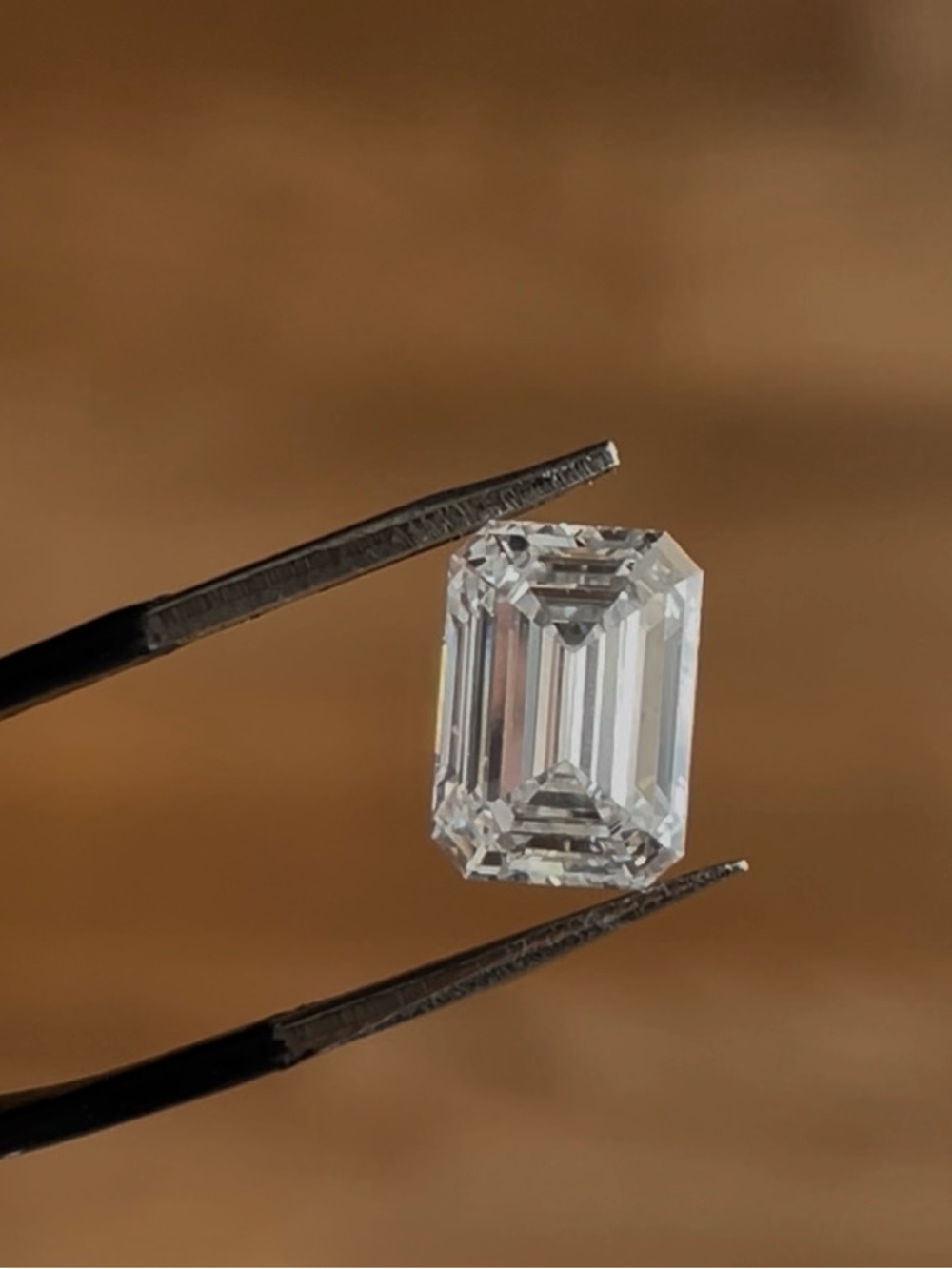 IGI Certified 1.39ct Emerald Cut Laboratory diamond